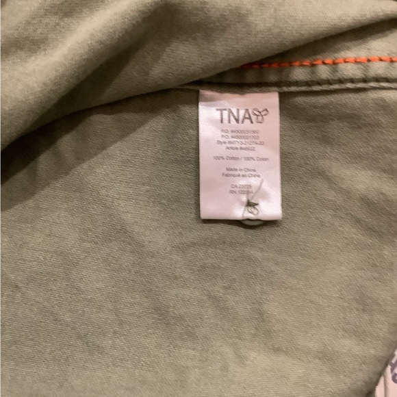 TNA by Aritzia Army shirt - Picture 5 of 7